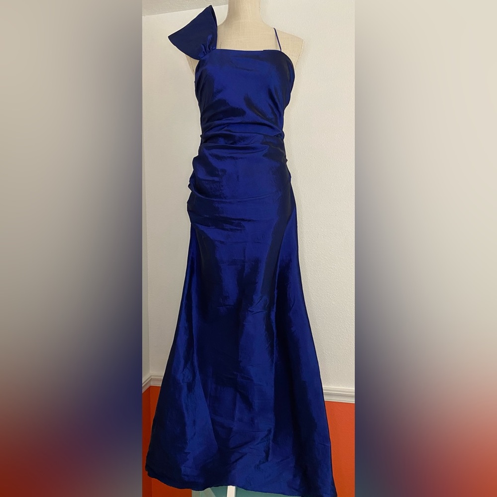 Nightway ball gown